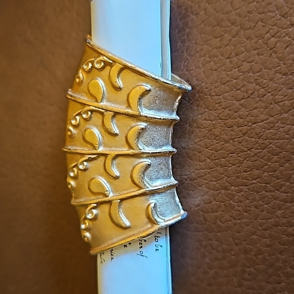 VTG ANN CAHILL Goldtone Victorian Etruscan Style Castlecore Scarf Tube - Picture 3 of 6